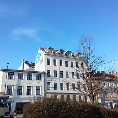 Le Petit Appartement Вена Экстерьер фото